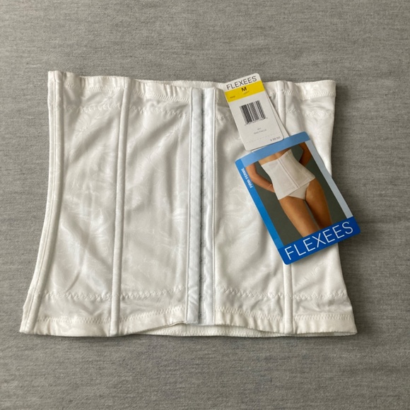 NWT Flexees by Maidenform Shapewear Firm Control Wist Nipper. - Picture 3 of 11